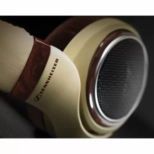 美品　SENNHEISER HD598 Sennheiser HD598 Открытые наушники купить в Москве и РФ недорого